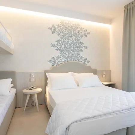 Ξενοδοχείο Mirafiori 3*